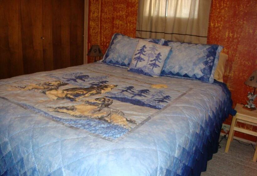 Szálloda Yellowstone Wildlife Cabins