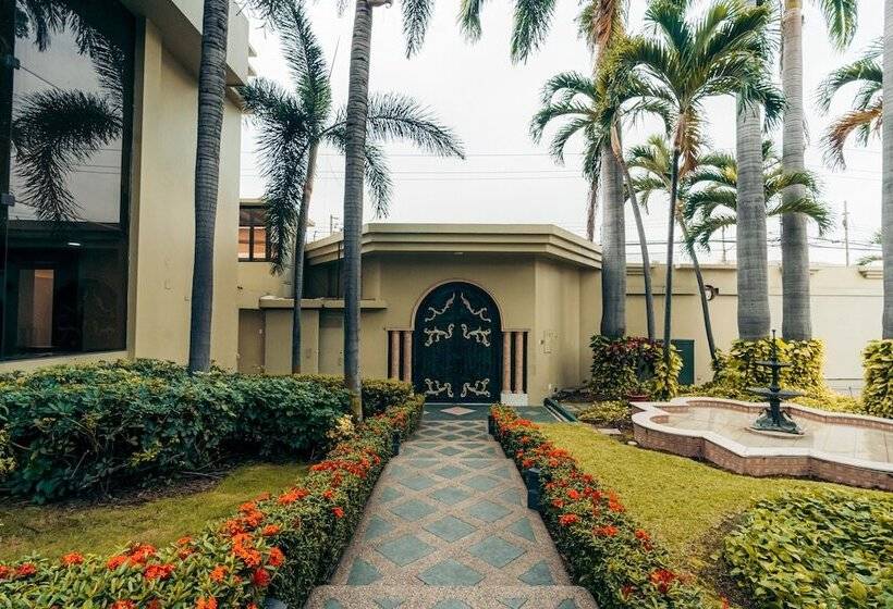 Luxva Hotel Boutique