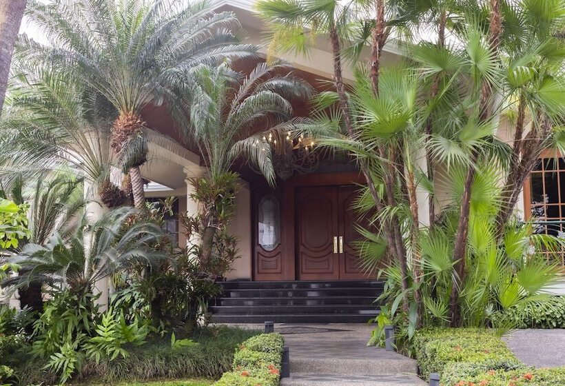 Luxva Hotel Boutique