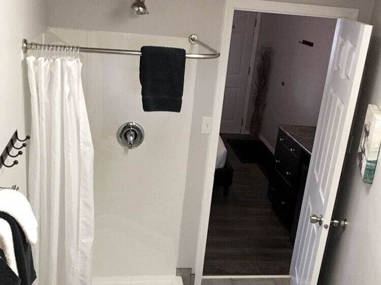 Maple Leaf Motel & Rv Resort