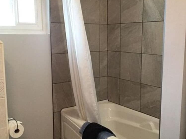 Maple Leaf Motel & Rv Resort