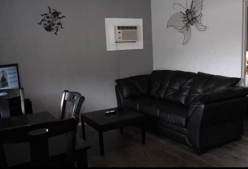 Maple Leaf Motel & Rv Resort