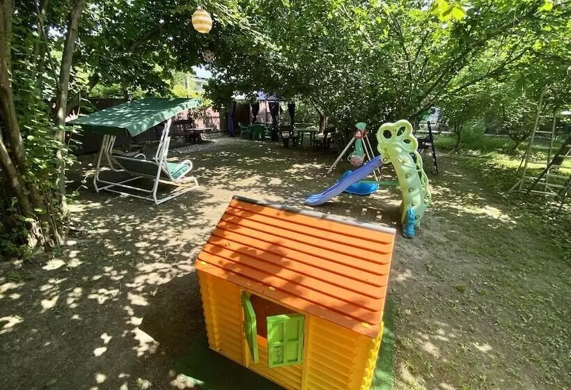 Majatalo Villa Vishnevaya