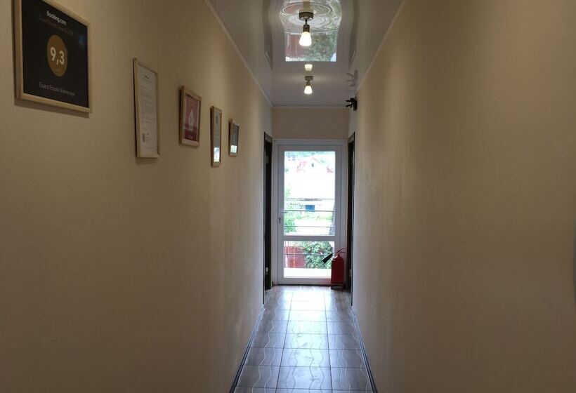 פנסיון Villa Vishnevaya