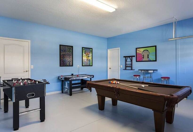 Private Resort Home 1131