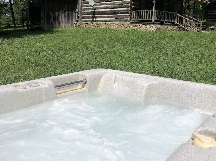 Smokey Mtn. Romantic Handcrafted Cabins