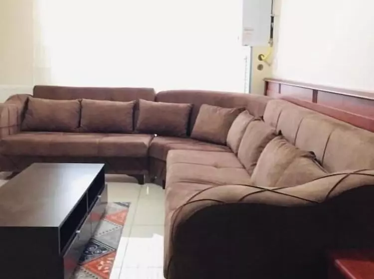 Zeus Apart Otel