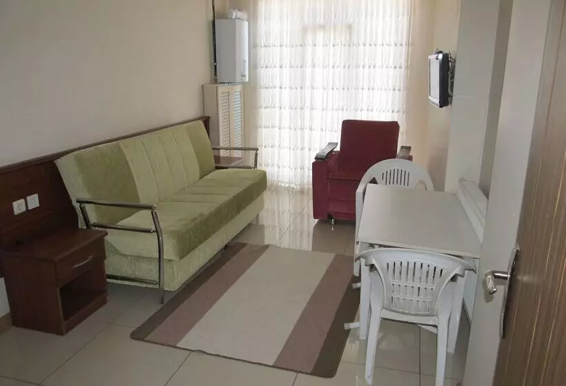 Zeus Apart Otel