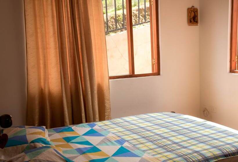 Hostal Apapachoa   Hostel