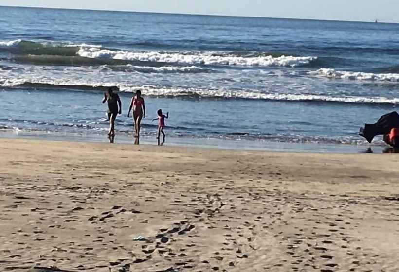 هتل Cucolindo Surf