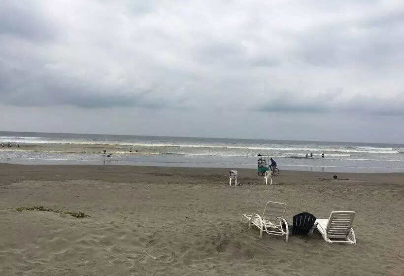 Hotelli Cucolindo Surf