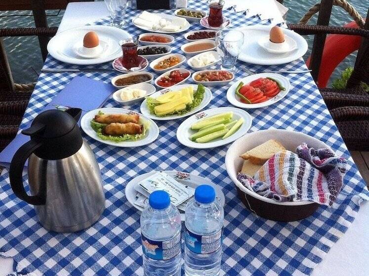 Отель Deniz Kizi