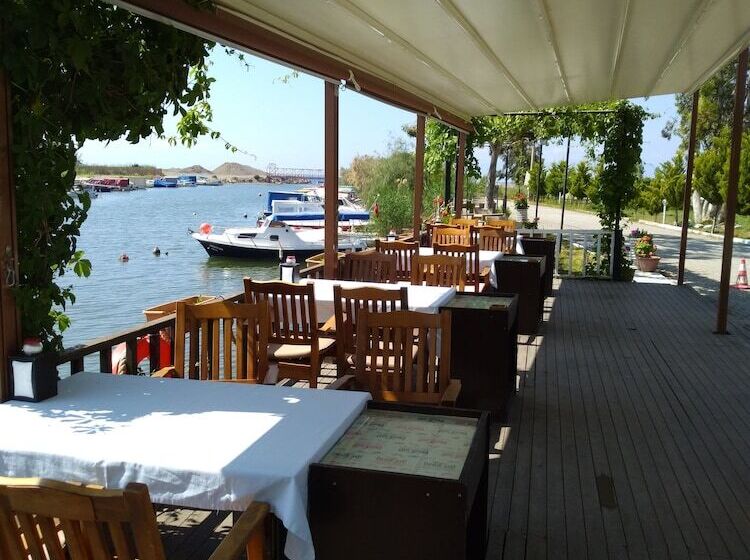 Отель Deniz Kizi