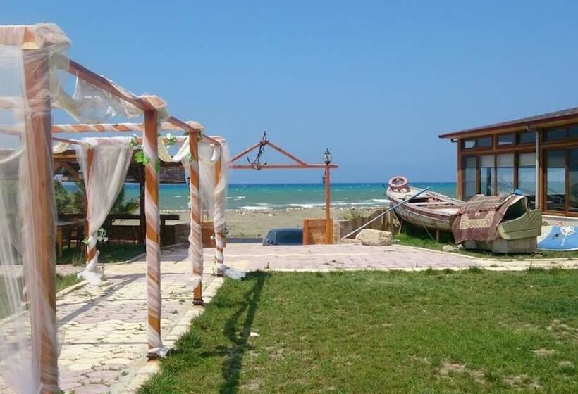 בית מלון כפרי Deniz Tesisleri