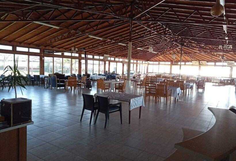 בית מלון כפרי Deniz Tesisleri