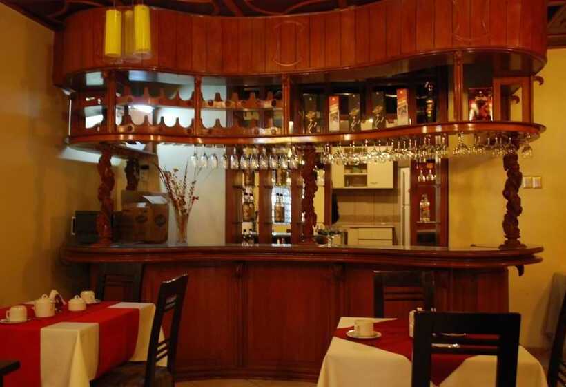 בית מלון כפרי Don Sam