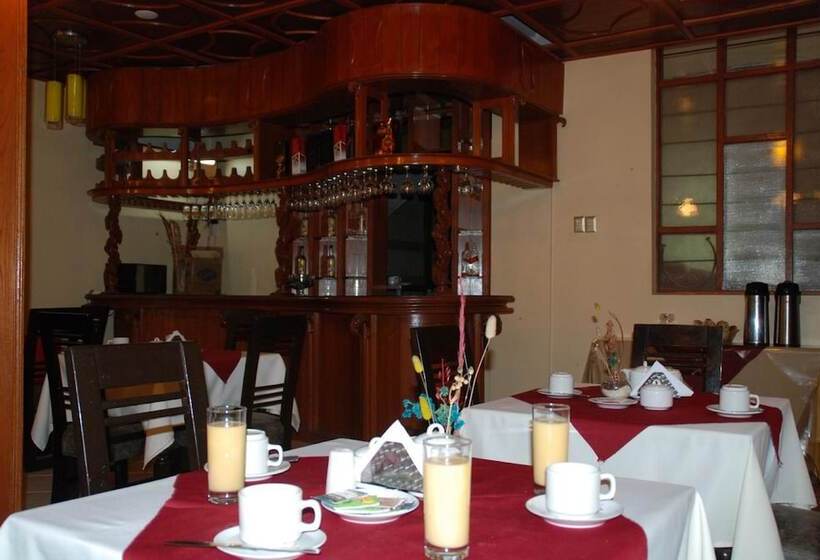 בית מלון כפרי Don Sam