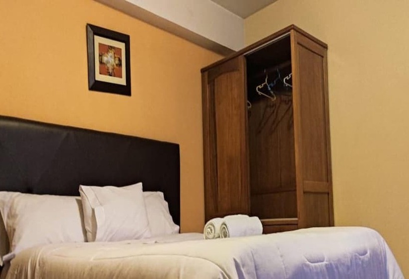 בית מלון כפרי Don Sam