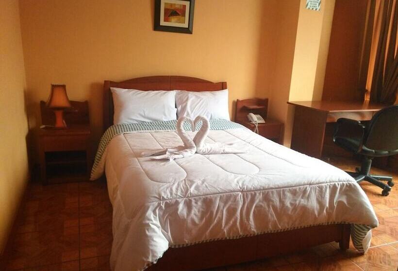 בית מלון כפרי Don Sam