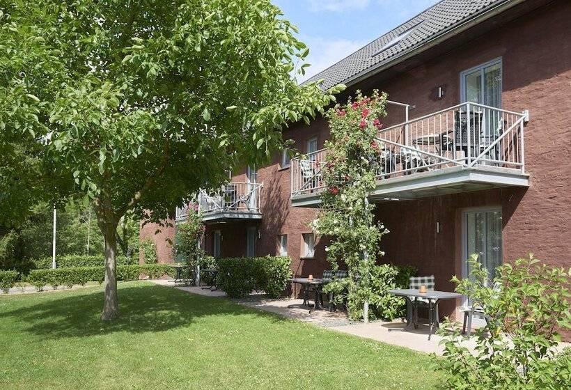 酒店 Ferienwohnungen Burg Blens