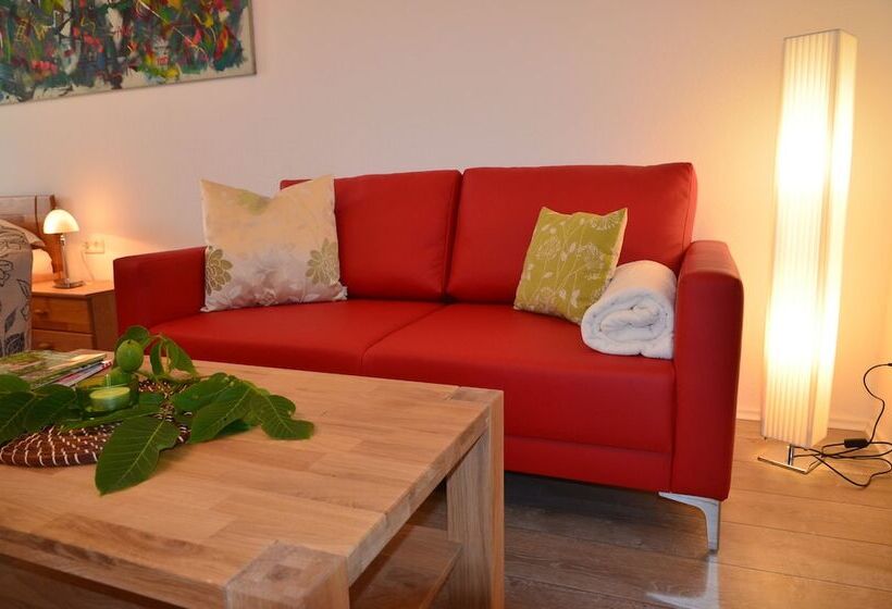 酒店 Ferienwohnungen Burg Blens