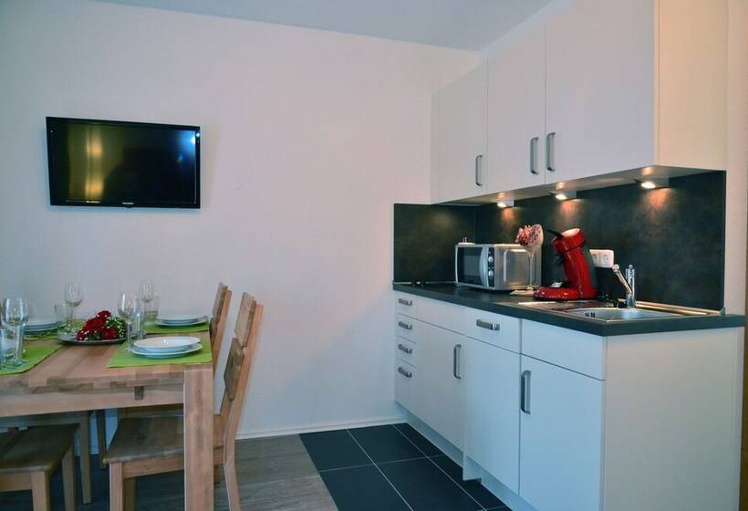 酒店 Ferienwohnungen Burg Blens