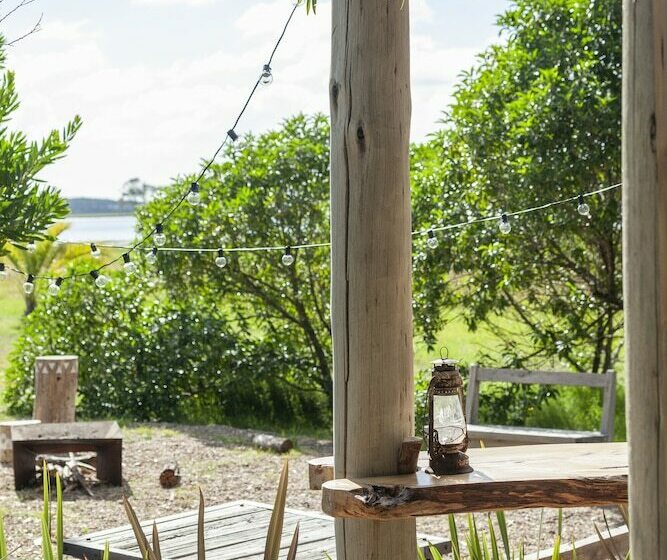 Hotel Folk Glamp Tents