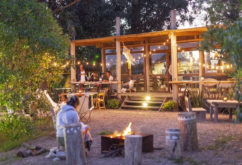 Hotel Folk Glamp Tents