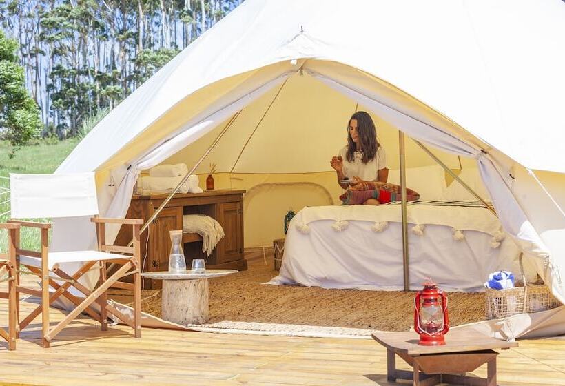 Hotel Folk Glamp Tents