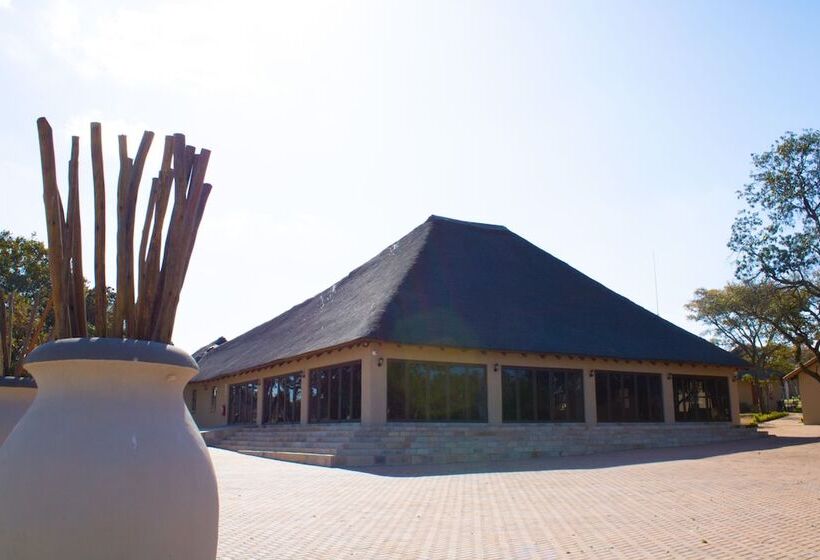 Hotel Fumani Game Lodge