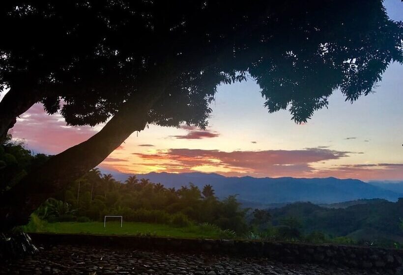 هتل Hacienda El Caney