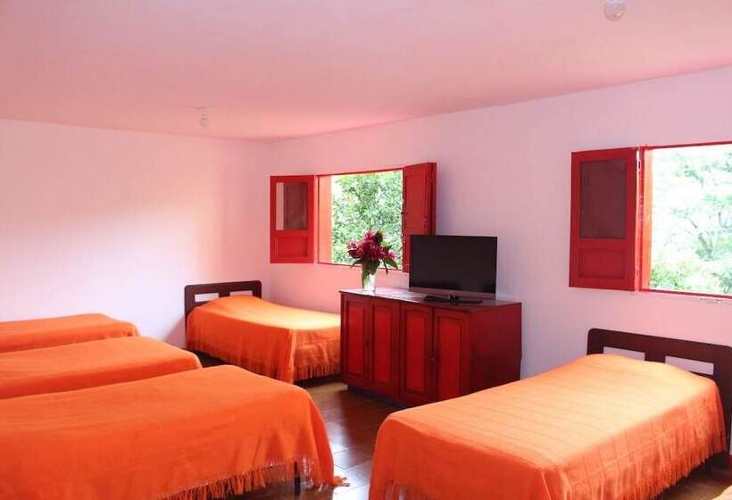 هتل Hacienda El Caney