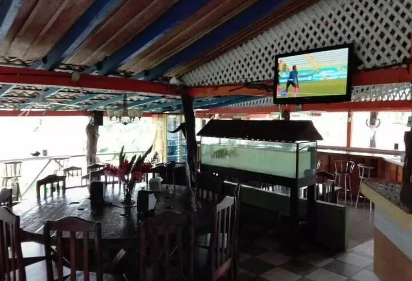 Hotelli Laberinto Lodge