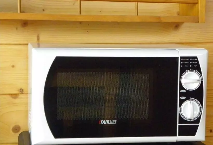 Hotelli Les Roulottes Des Korrigans