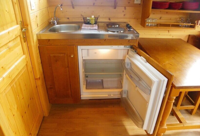 ホテル Les Roulottes Des Korrigans