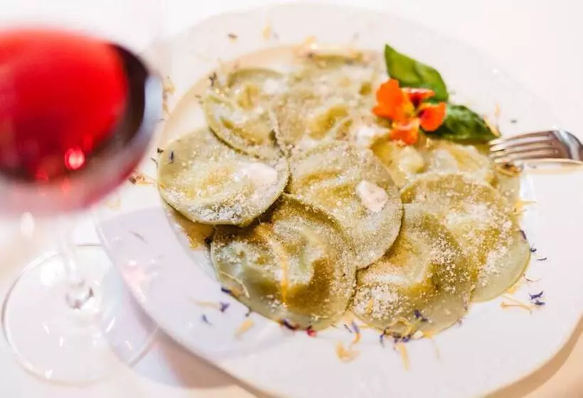 Hotelli Lichtenstern