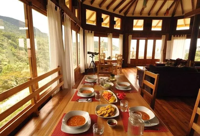 ホテル Mount Totumas Cloud Forest