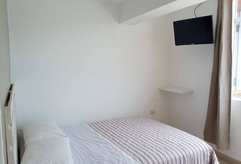 Hotel Nuna Chak Hostel & Café