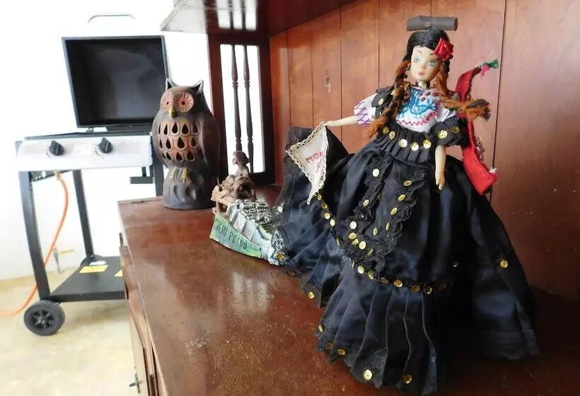 Hotelli Nuna Chak Hostel & Café