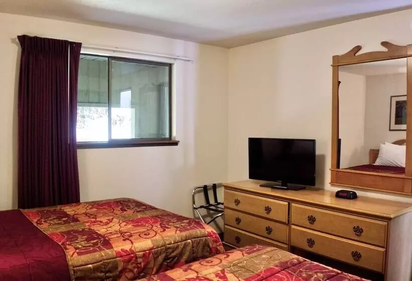 Hotelli Olympic Suites Inn