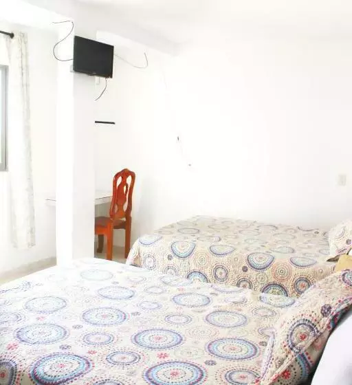 ホテル Posada Sernichari