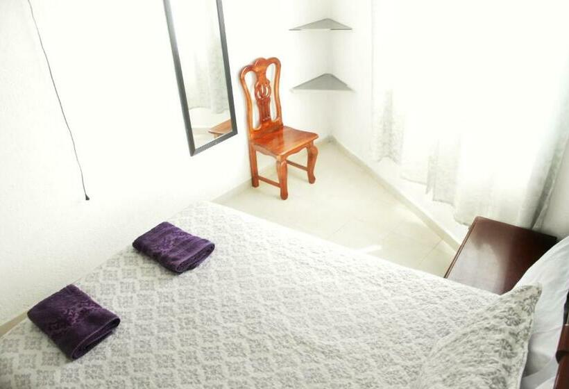 Otel Posada Sernichari