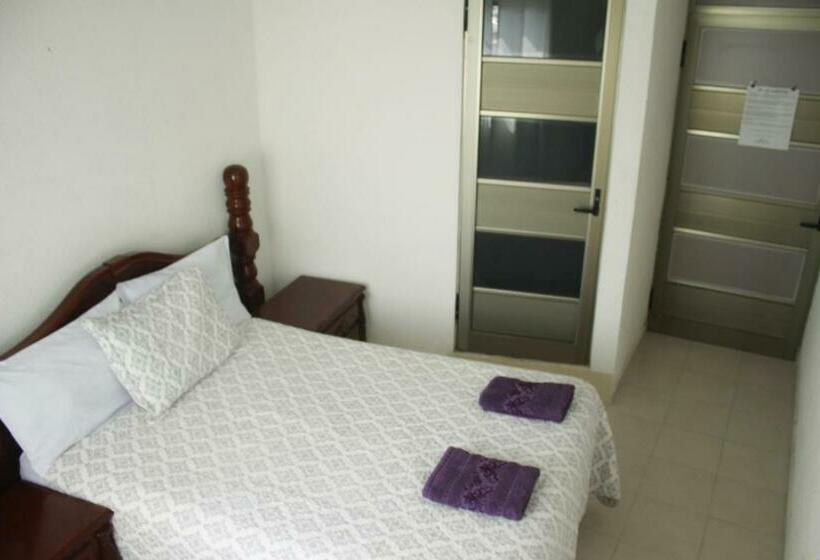 Otel Posada Sernichari