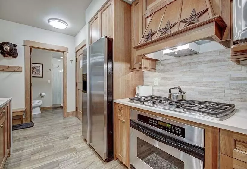هتل Premier 1 Bedroom Ski In, Ski Out Lone Eagle Condo With The Best Access To Skiing In Keystone
