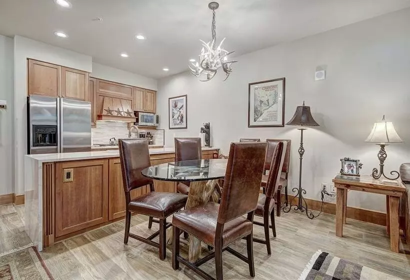 هتل Premier 1 Bedroom Ski In, Ski Out Lone Eagle Condo With The Best Access To Skiing In Keystone