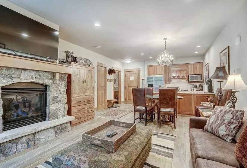 هتل Premier 1 Bedroom Ski In, Ski Out Lone Eagle Condo With The Best Access To Skiing In Keystone