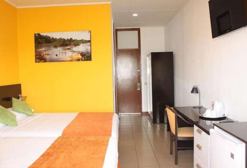 هتل Residence Inn Nickerie