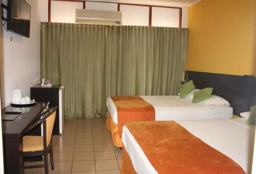 هتل Residence Inn Nickerie