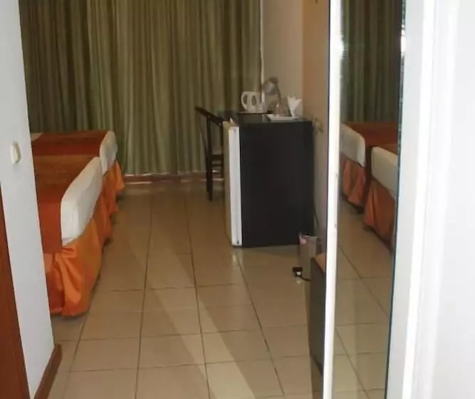هتل Residence Inn Nickerie