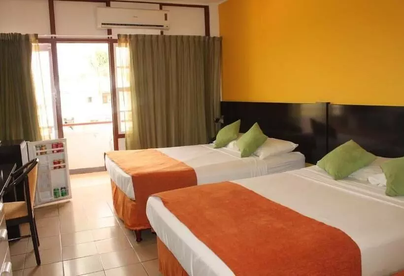 هتل Residence Inn Nickerie